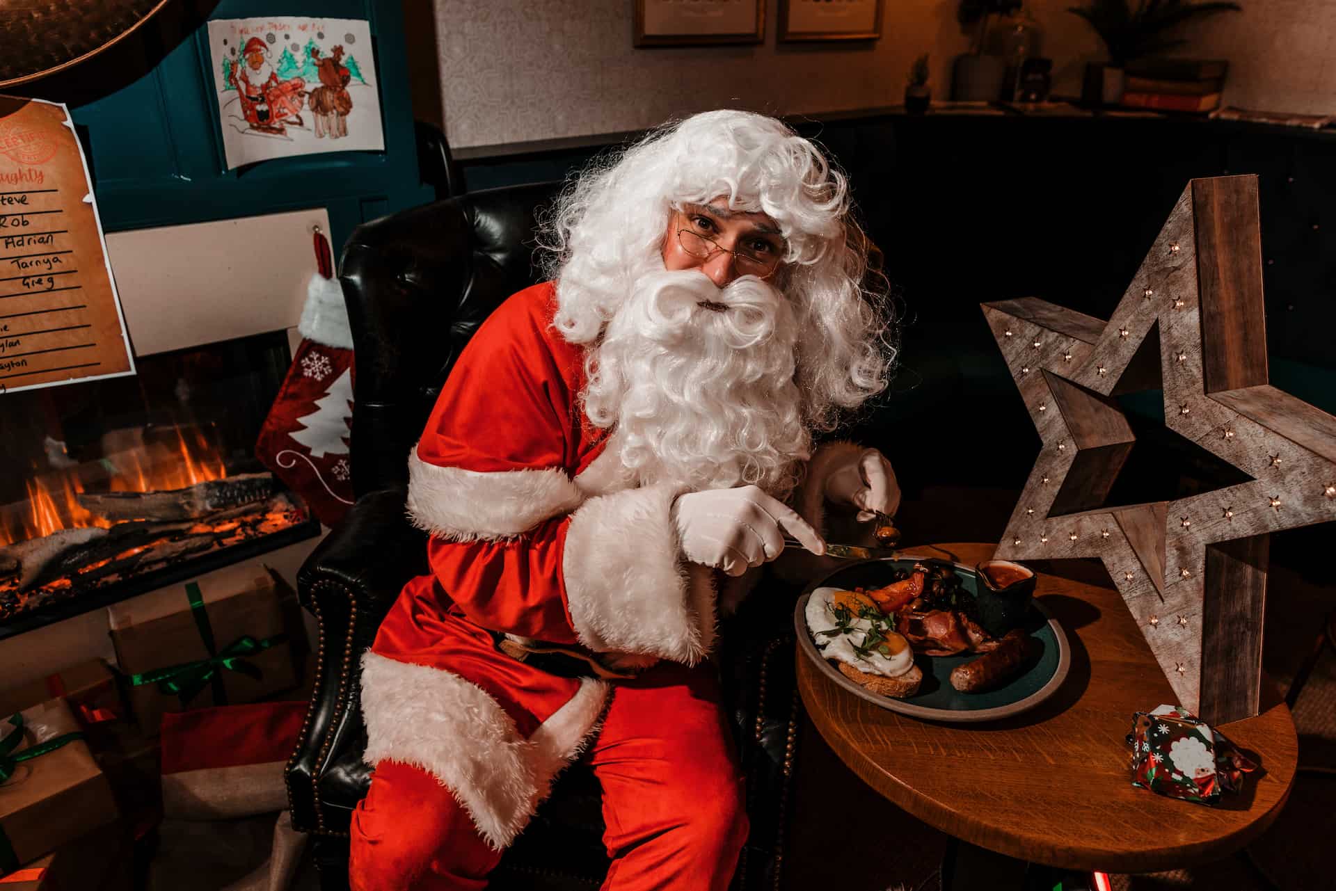 Breakfast-with-Santa